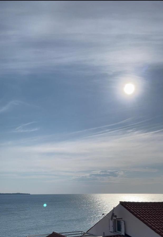 Star * Piran